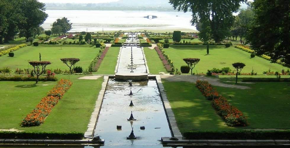 Romantic Shalimar Bagh
