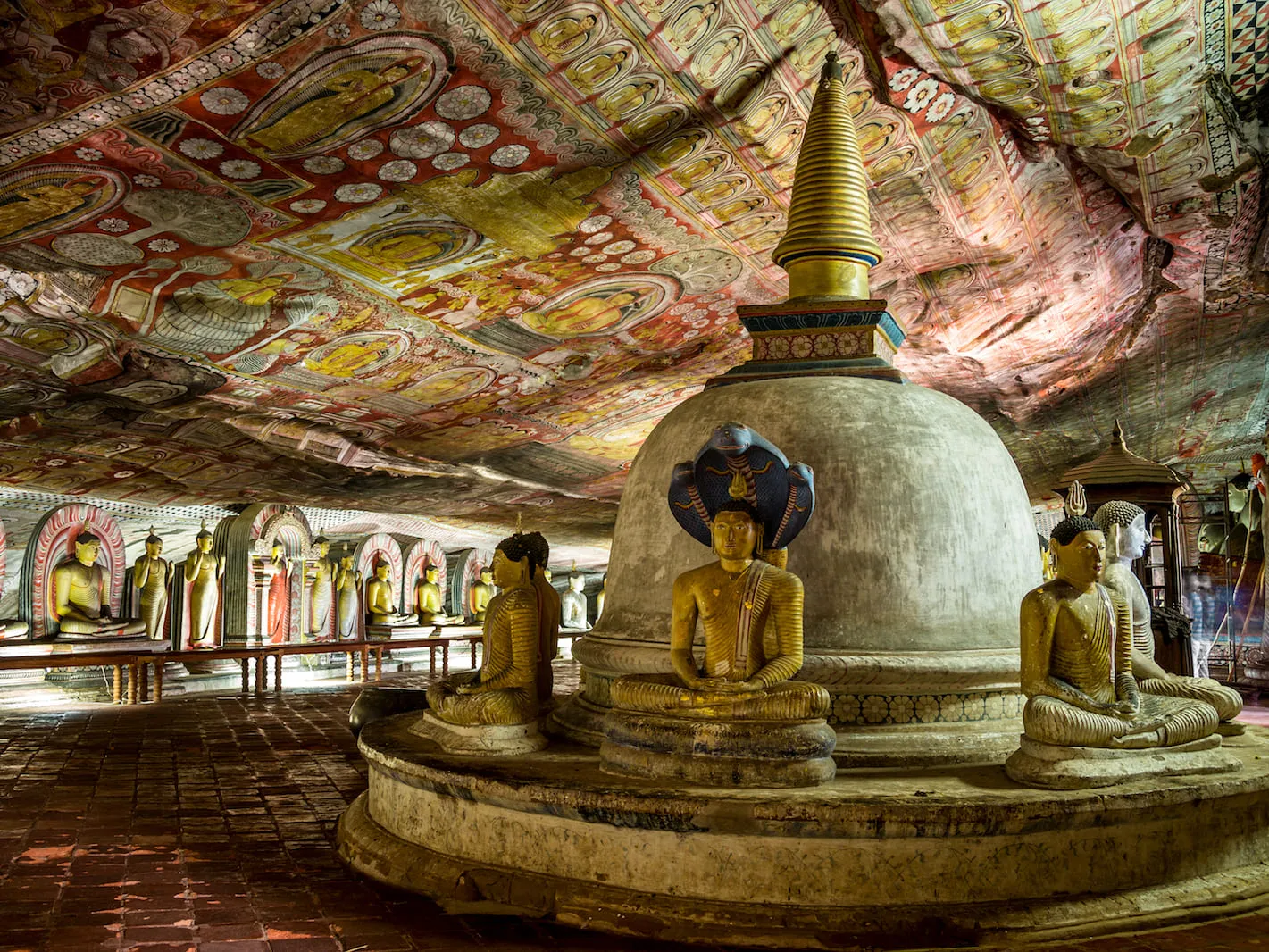 Dambulla Cave Temple 