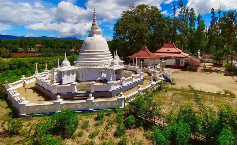 Divurumpola Temple