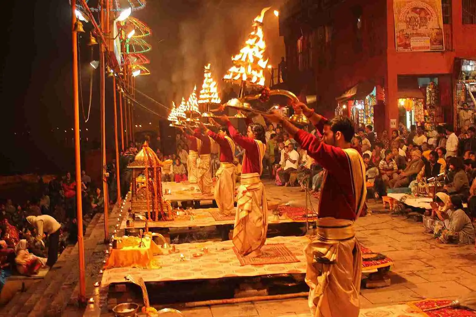 Blissful Ganga Aarti