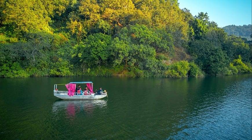 Boating in Naukuchiatal