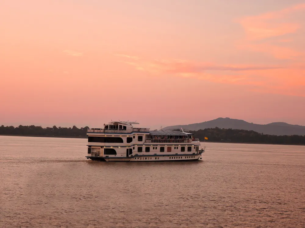 Brahmaputra sunset cruise 