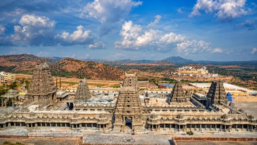 Yadagirigutta Sri Lakshmi Narasimha Swamy Temple