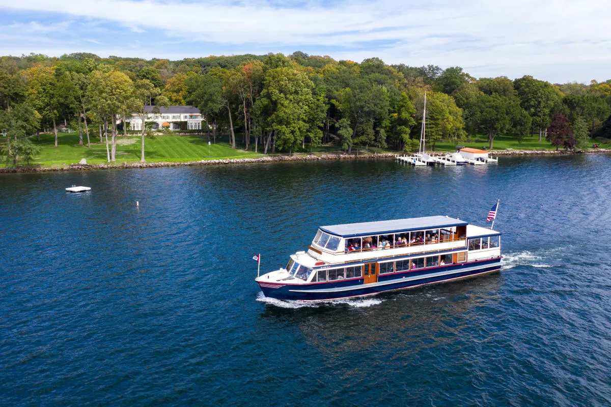 Boat ride on Lake Arena 