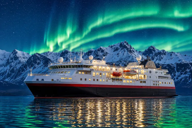 Northern Lights Cruise